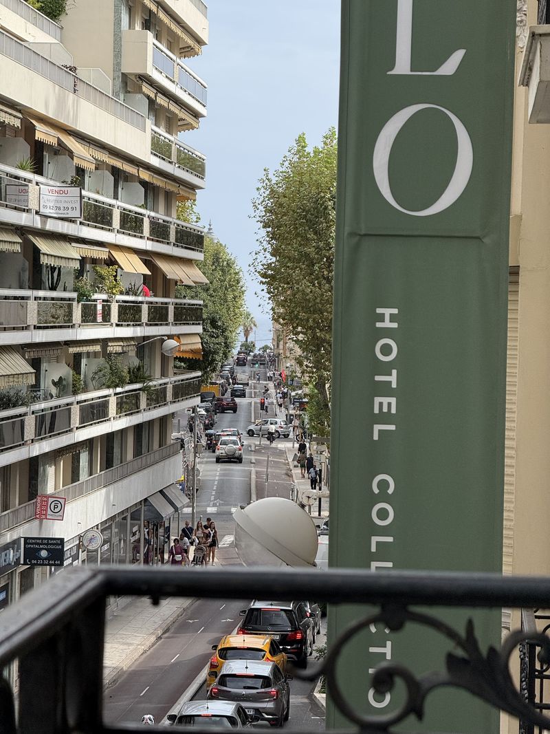 Nice Hotel Street View