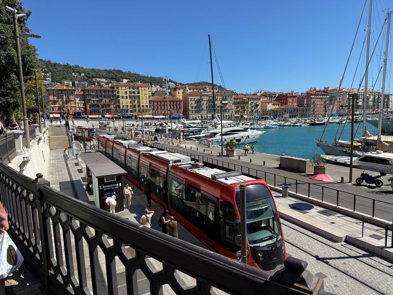 Nice Tram Port